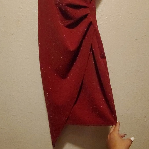 Dress - Picture 6 of 6